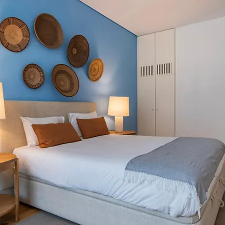 Charming 2bdr Santos By Lovelystay *