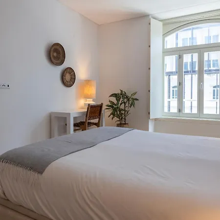 Charming Santos By Lovelystay *